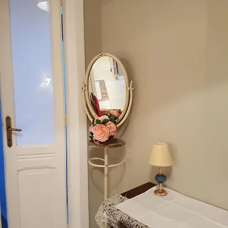Liberty Ofelia Locazioni Brevi Maison d'hôtes Cagliari