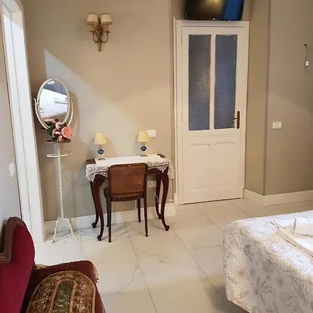 بيت ضيافة Liberty Ofelia Locazioni Brevi 3*
