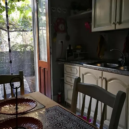 Liberty Ofelia Locazioni Brevi 3* كالياري