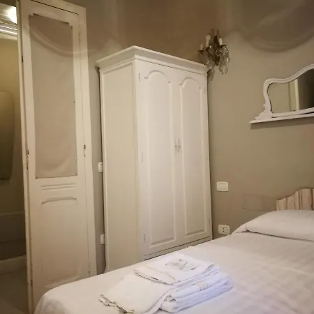 Maison d'hôtes Liberty Ofelia Locazioni Brevi 3*