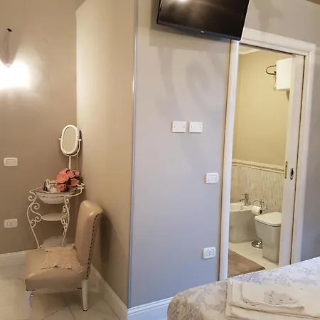 Liberty Ofelia Locazioni Brevi 3* 칼리아리