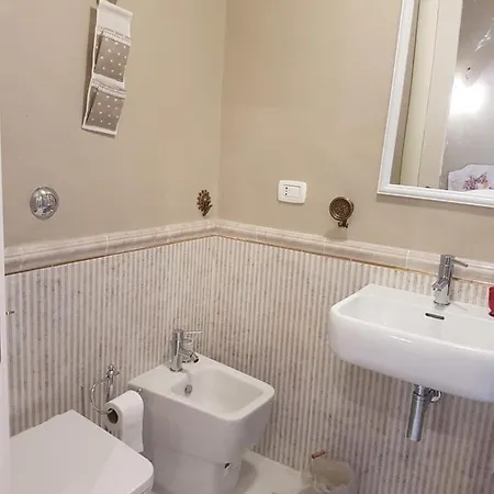 게스트하우스 Liberty Ofelia Locazioni Brevi 칼리아리