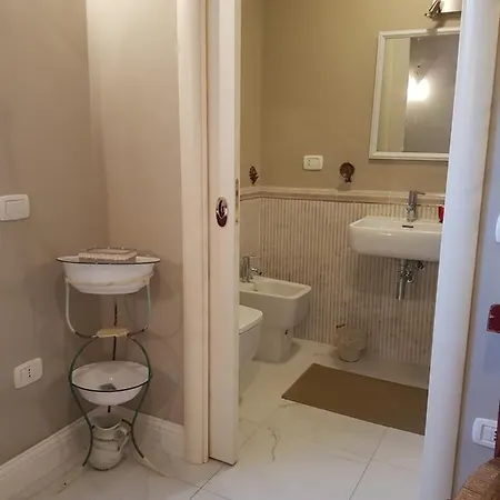 Liberty Ofelia Locazioni Brevi 3*