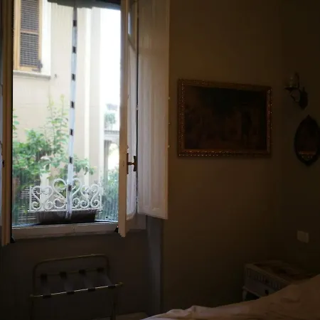 Liberty Ofelia Locazioni Brevi *