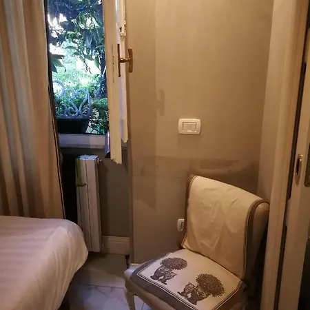 게스트하우스 Liberty Ofelia Locazioni Brevi 3*