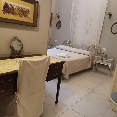 Liberty Ofelia Locazioni Brevi 3*