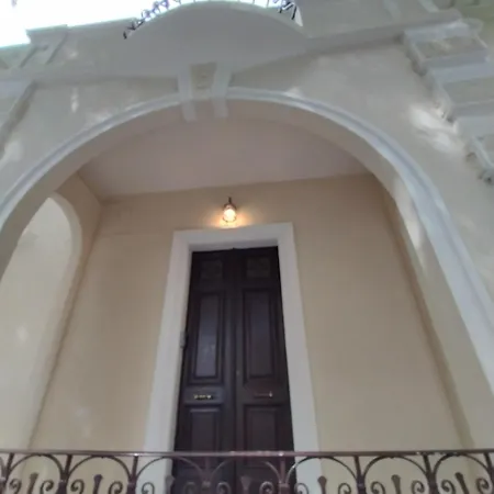 Liberty Ofelia Locazioni Brevi 칼리아리